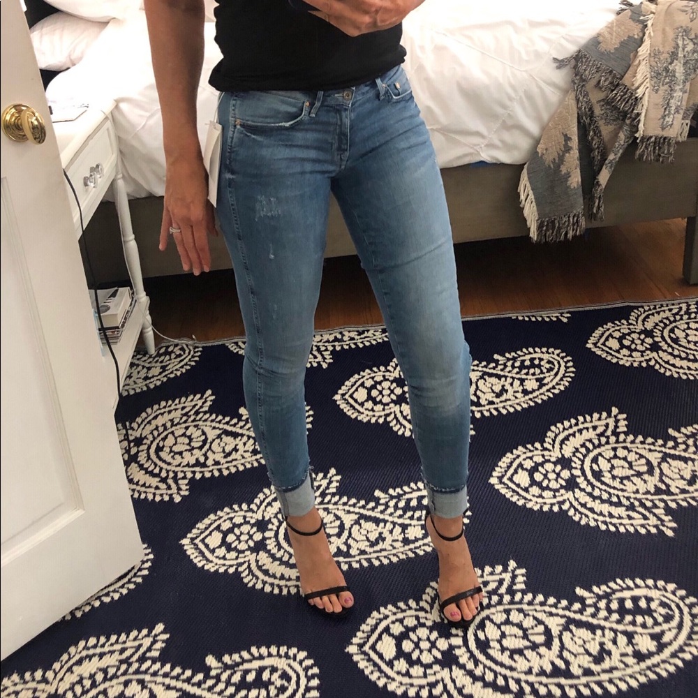 H & M Super Skinny Low Waist Light Wash Denim - Picture 5 of 8